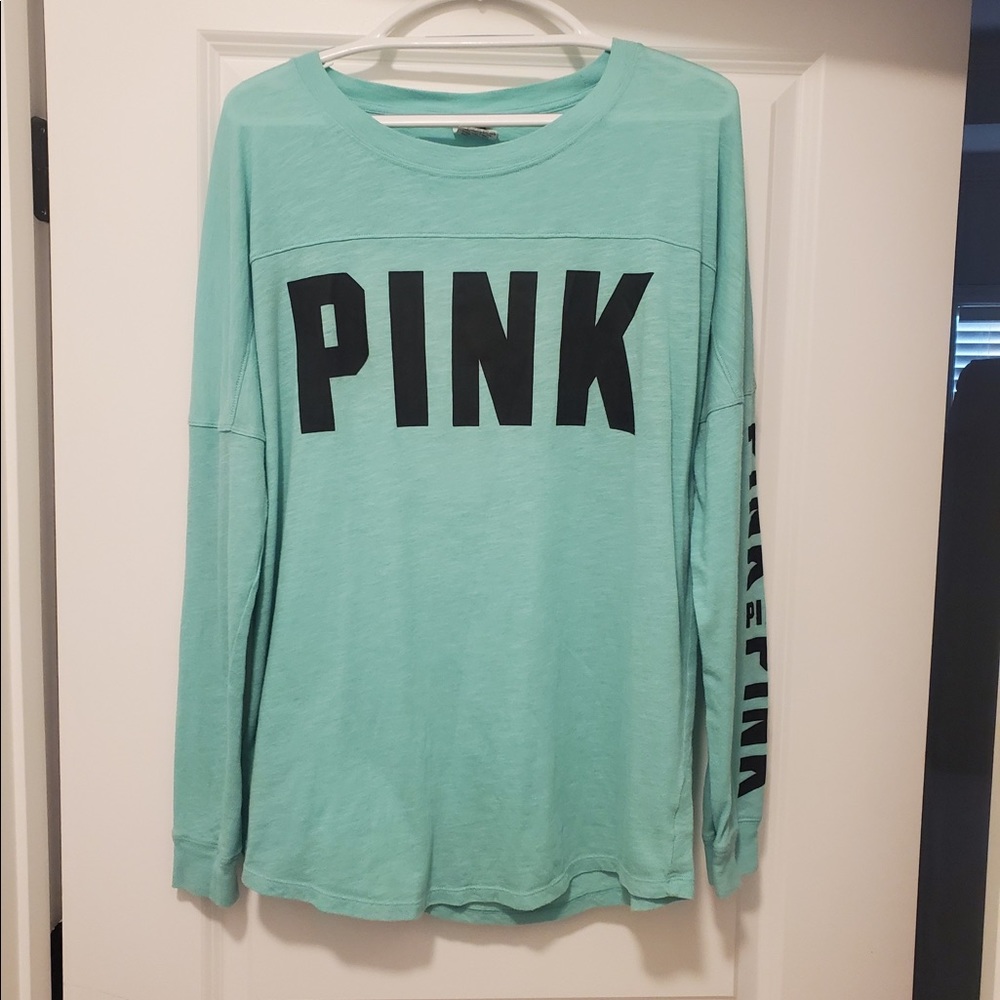 Vs Pink tee open back